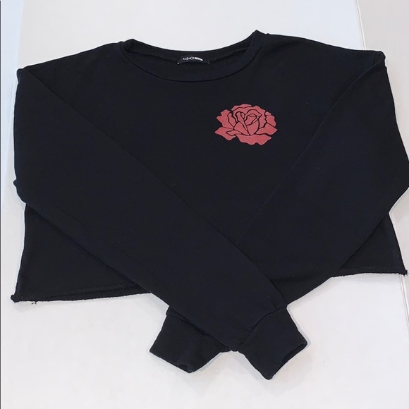 Fashion Nova Tops - 3/$25 Fashion Nova Crop top